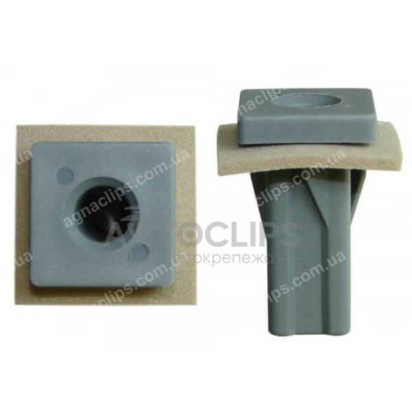 Клипса Ford 4915541 W714172S300 по низким ценам